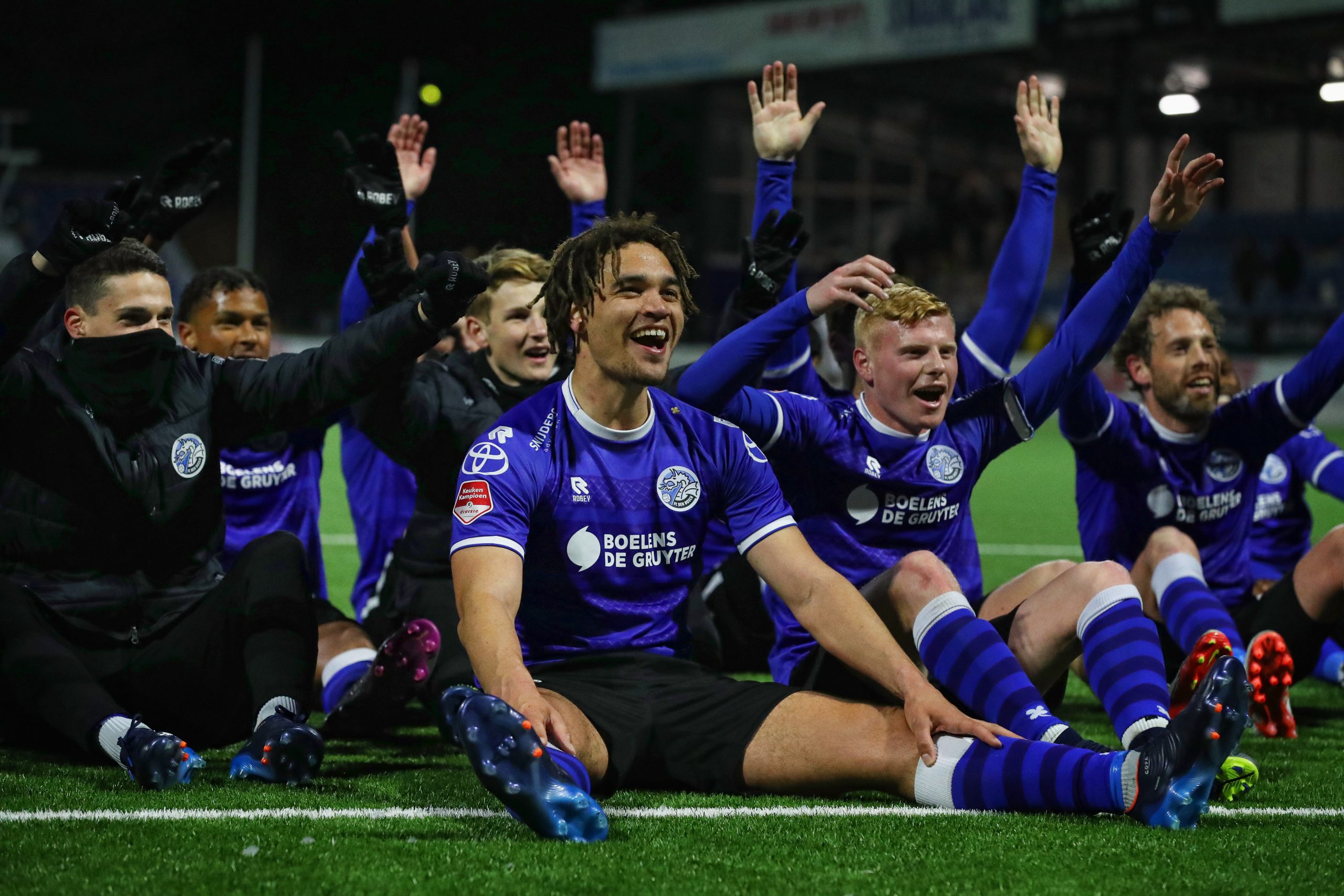FC Den Bosch wint op vreemde bodem van Telstar FC Den Bosch FC Den Bosch wint op vreemde bodem van Telstar FC Den Bosch