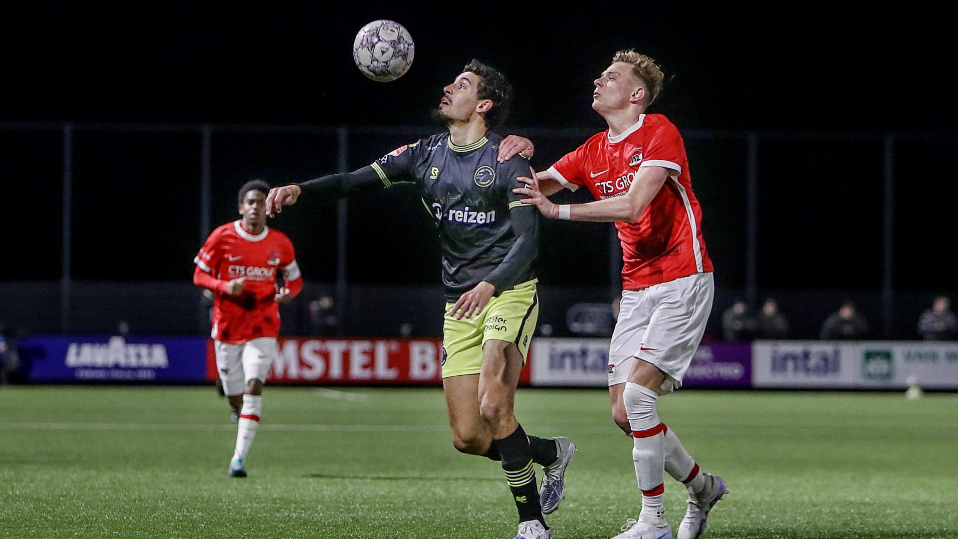 WIJDEWORMER - 17-02-2023, AFAS Trainingscentrum. keukenkampioen divisie, season 2022-2023, during the match Jong AZ - Den Bosch.
player jong AZ Finn Stam vs FC Den Bosch player Faris Hammouti