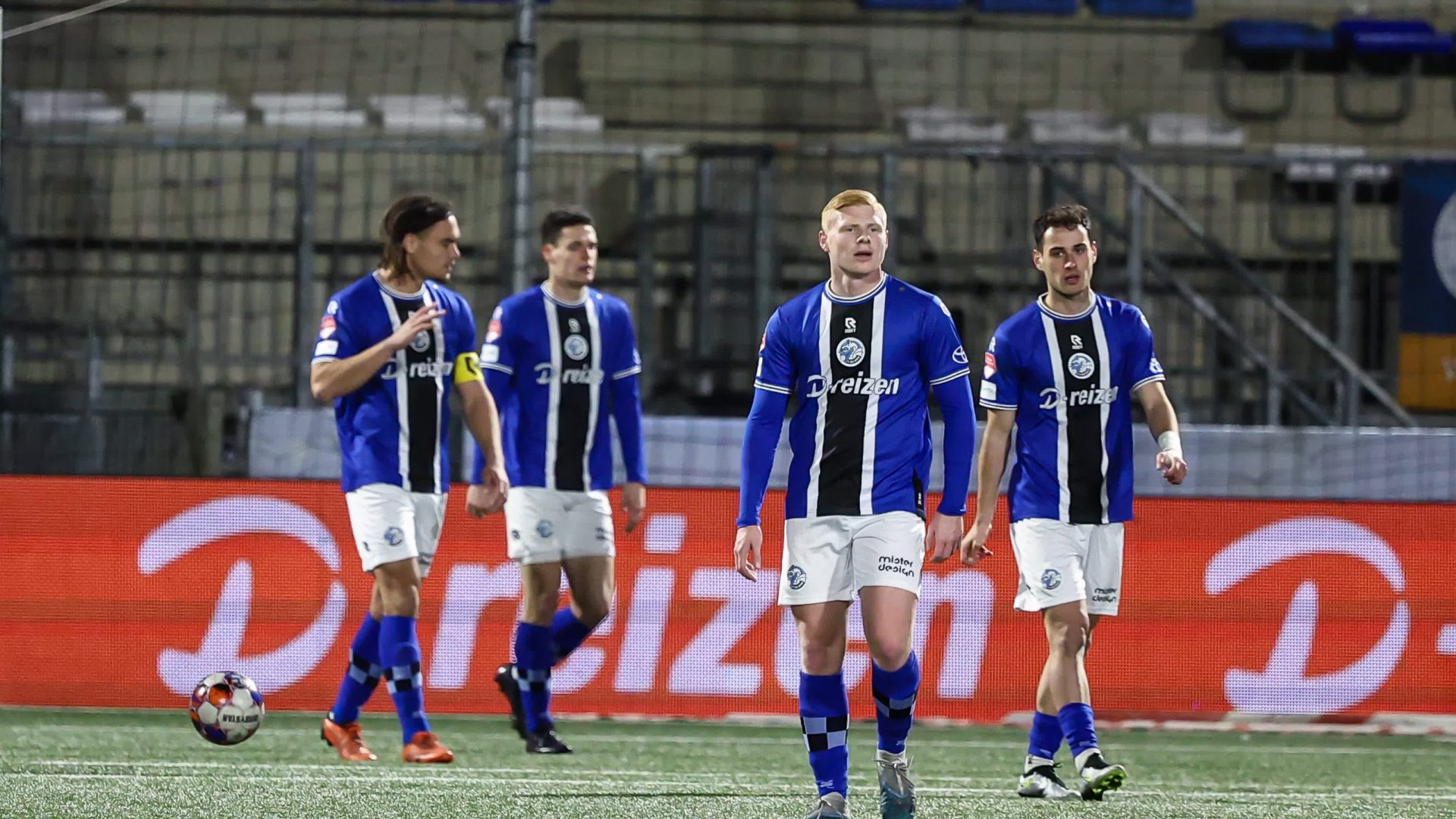 Copyright-ProShots-23532034